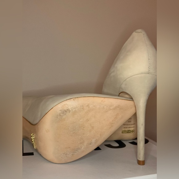 SCHULTZ Shoes Color Beige Sz 8 - Picture 3 of 10